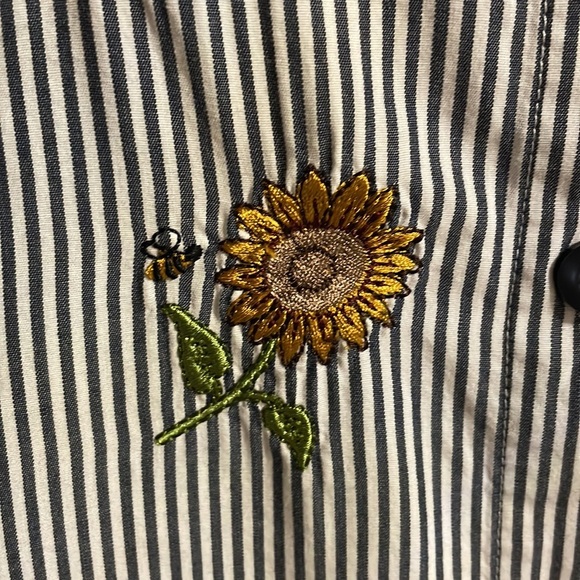 BRECKENRIDGE Vintage 90s Sunflower embroidered pinstripe button shirt woman’s XL - Picture 5 of 11